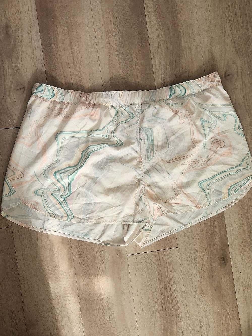 Old Navy Light Marble Print Lounge Shorts in Mint & Peach